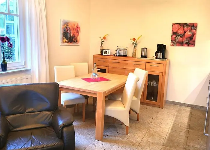 Strandpalais 10 Kuehlungsborn